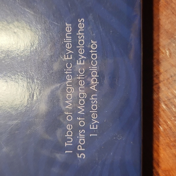 Arishine Magnetic Eyeliner and Eyelashes Kit ☆ Sealed box ☆ 5 pair eyelashes !!! - Picture 3 of 5